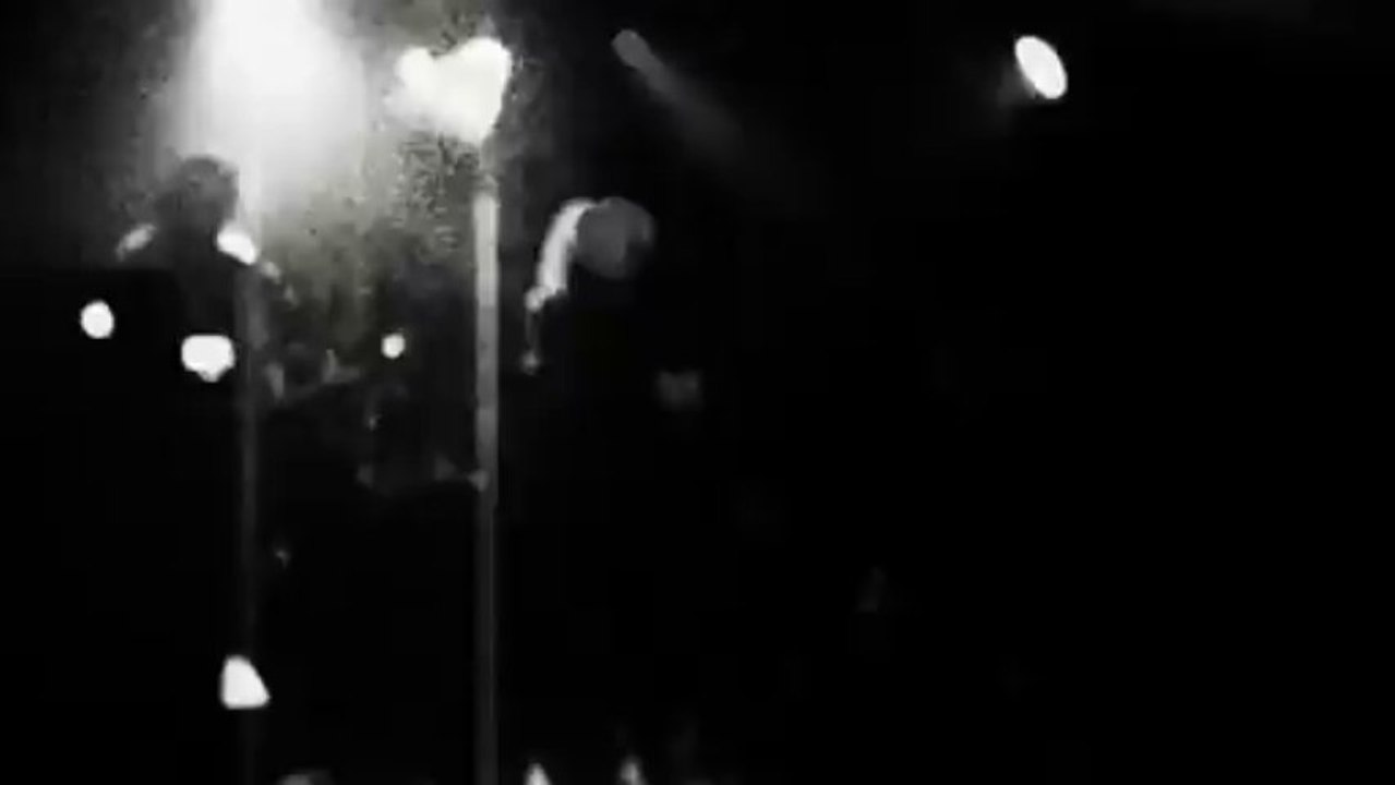 Guma Guma - Monkey love - Dame de Canton 2013