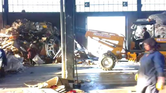 mehmet yavaş ( 0546 938 23 40 ) bağsan hidrolik 4x4 yükleyici tomruk kepçe geri dönüşüm forklift