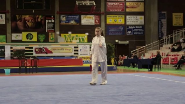 Kelly Turpin : Taiji Jian féminin junior - Vichy 2013