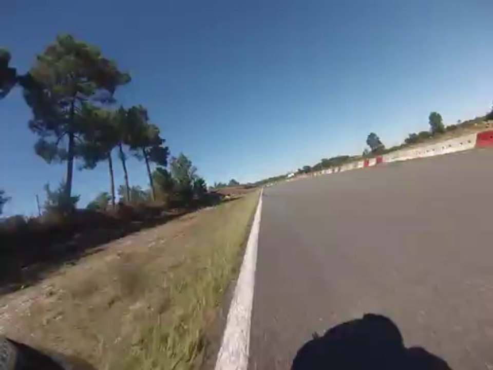 ROULAGE MOTO CIRCUIT DE  MERIGNAC LE 22/0902013