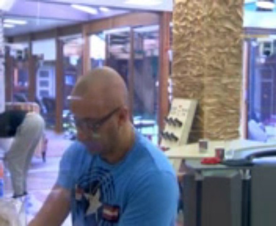 Мира Радева, за младите мъже в живота й