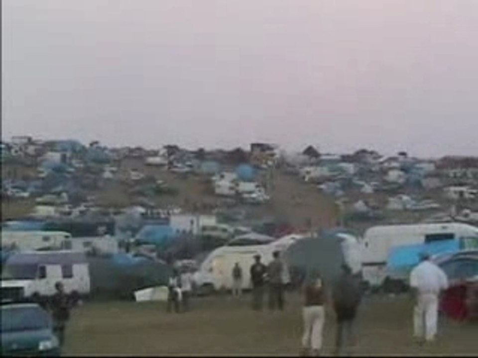 VIDEO Teknival 2003 LArzac
