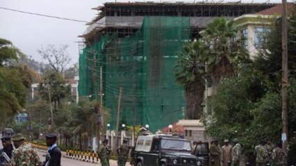 Kenyan forces scour mall for siege survivors