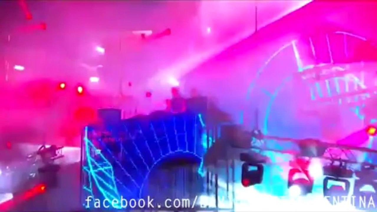 14 David Guetta Live Rock In Rio 2013 feat. Taped Rai - Just One Last Time