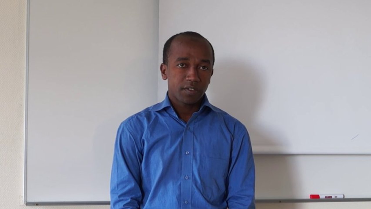 Ali AZALI : étudiant Erasmus Mundus à l'ESPE d'Aquitaine, promotion 2013-2014