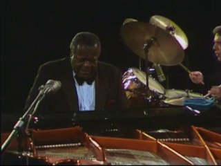 Oscar Peterson Trio - The Berlin Concert - 1
