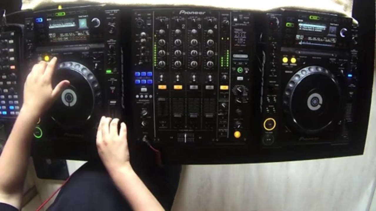DJ Tips : CDJ/DJM – Xtrem Loop + Master Pitch Down