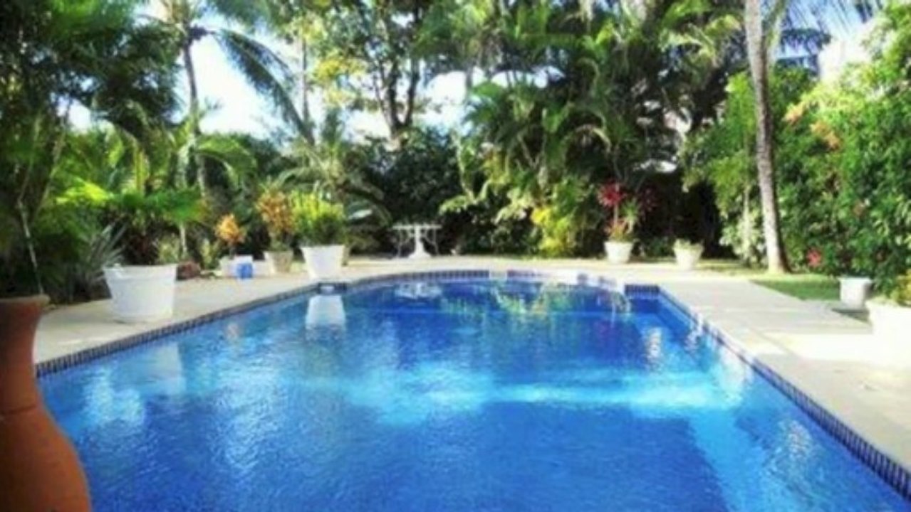Linda Casa Próxima À Praia À Venda De Vilas Do Atlântico
