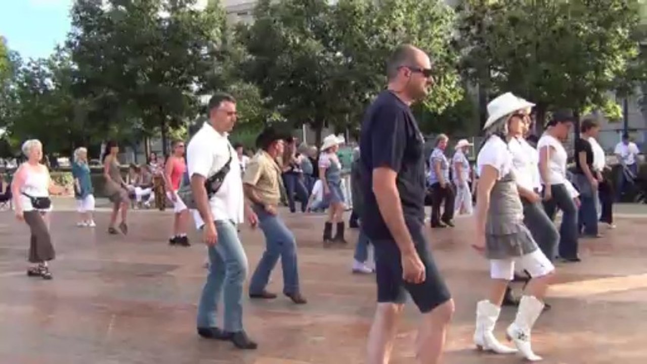 RUNNING BEAR - Sable Show 2013 Clermont-Ferrand (63)