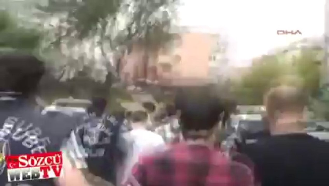 Kardeşini bıçakladı