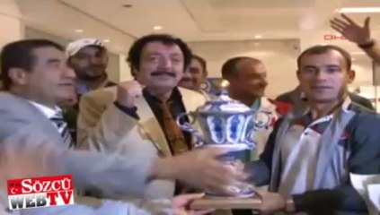 Müslüm baba röportajcı oldu, Milli Takım’la konuştu