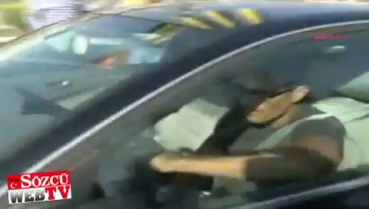 Alex tesisten böyle ayrıldı