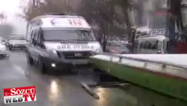 Van ve Hakkari’ye mevsimin ilk karı yağdı