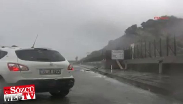 Şile’de korkutan devasa dalgalar