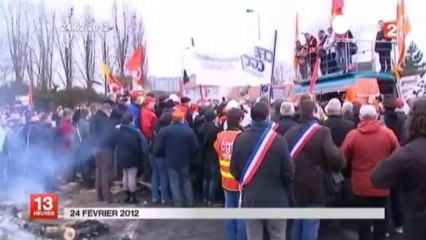 Hollande torna alla fabbrica che aveva promesso di...