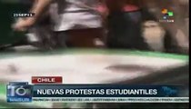 Estudiantes chilenos rechazan expulsión de 37 jóvenes universitarios