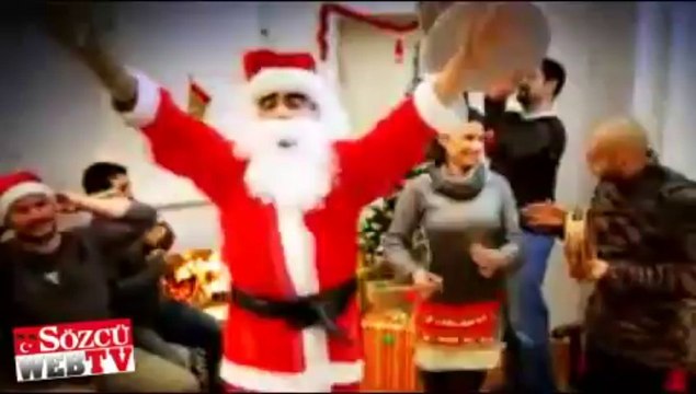 Noel Baba’yı bu hale getirdiler: İnternetin yeni fenomeni