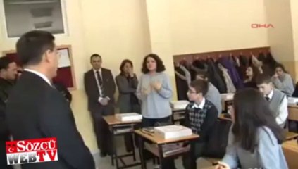 Öğrenciden tokat gibi Atatürk cevabı