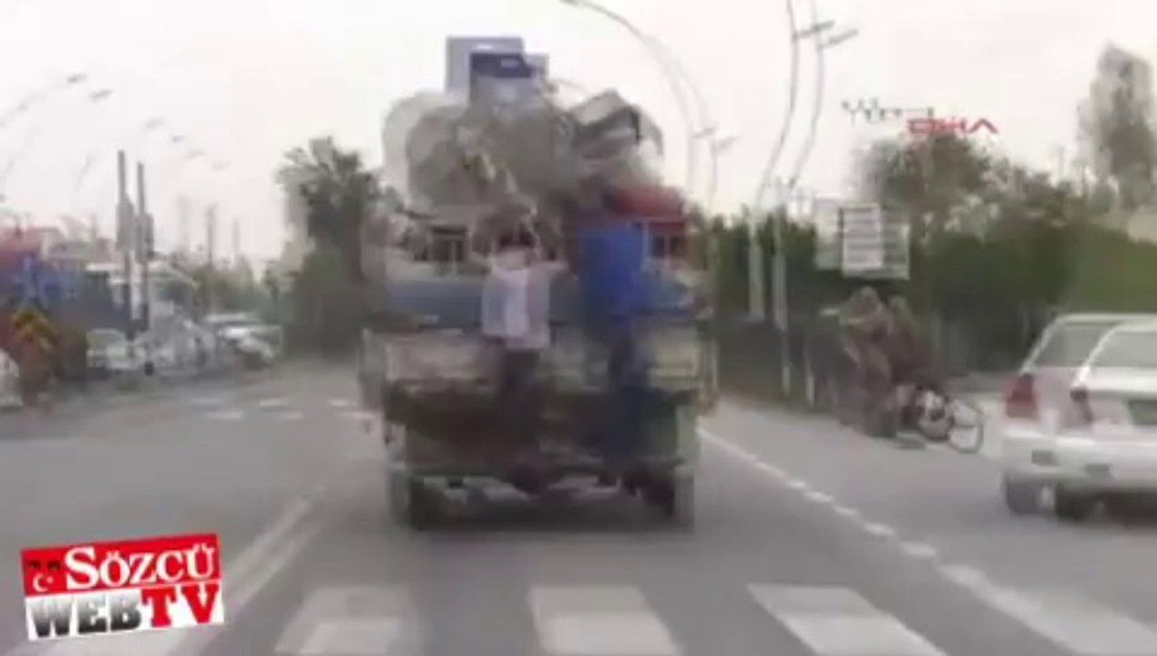 Kazaya böyle davetiye çıkardılar