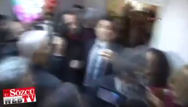 Kreş açılışında başkana saldırı