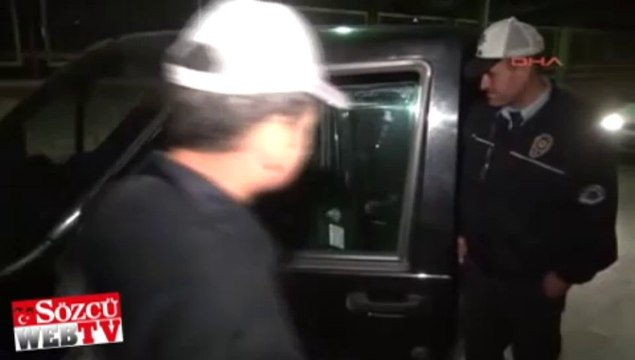 Alkollü sürücü direksiyon başında böyle uyudu