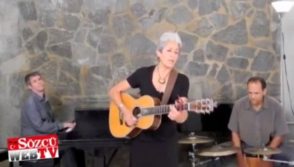 Joan Baez de Türkçe olimpiyatlarına katıldı!