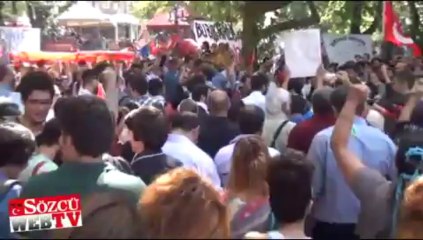 “Diktatör İstifa”