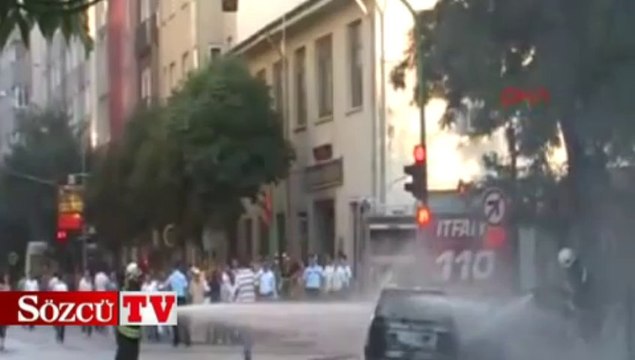 LPG’li otomobil alev alev yandı