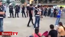 Taksim’de polislere isyan eden köpek