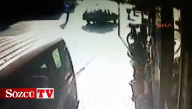 Cinayet anı güvenlik kamerasına yansıdı