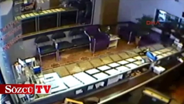 Kanlı soygun kamerada