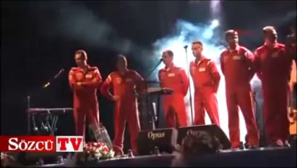 İzmir muhteşem gösterilere imza attı