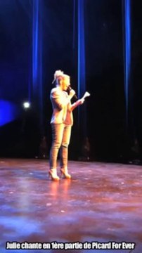 Julie chante en 1ere partie de Picard For Ever - C'Cauet sur NRJ