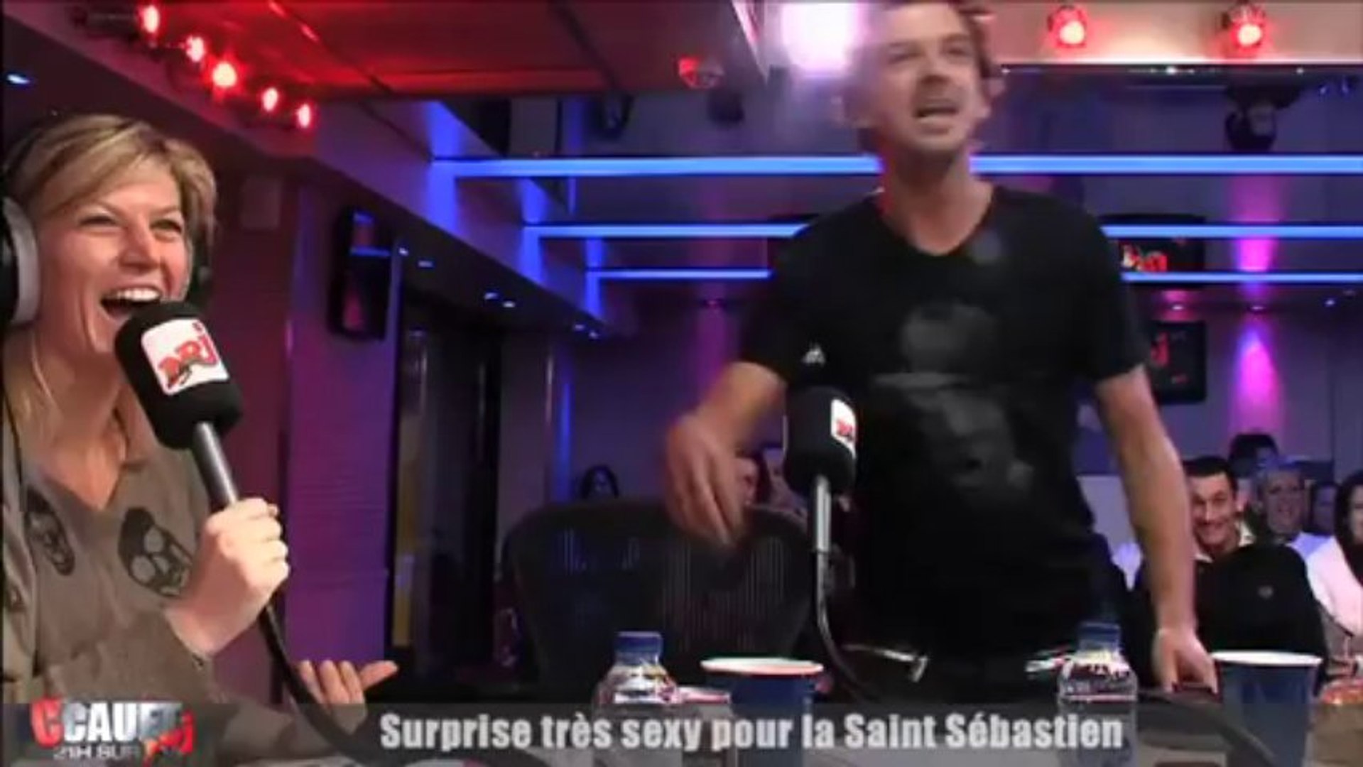 Surprise très sexy pour la Saint Sébastien - C'Cauet sur NRJ - Vidéo  Dailymotion