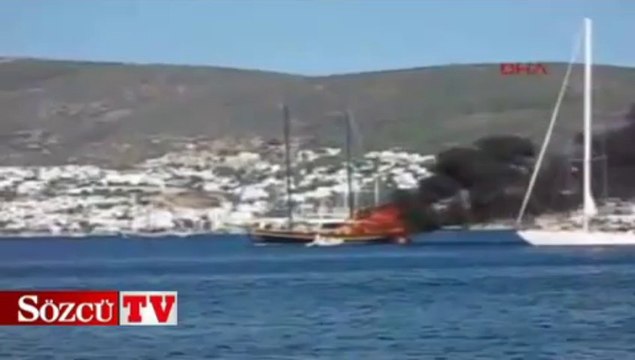 Lüks yat alev alev yandı