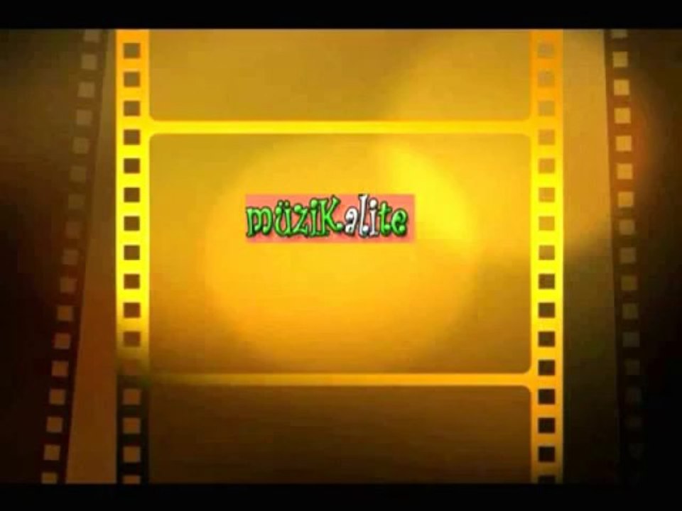 Muazzez Abacı ~ Bir sen kaldın içimde bir de o hatıralar