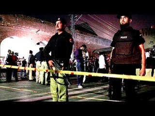 Two dead in Pakistan train station blast