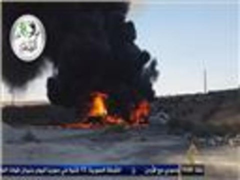 قتلى باستهداف شاحنات وقود في سوريا