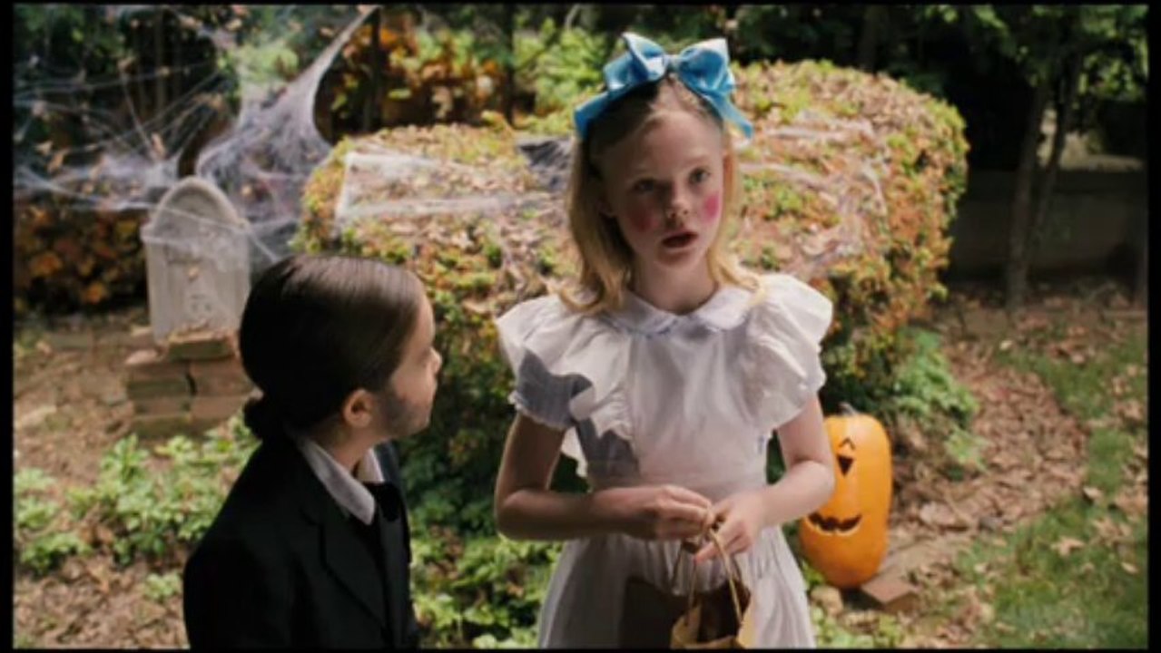 フィービー・イン・ワンダーランド 予告編