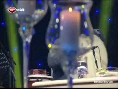 Nilüfer Sarıtaş - Tevhid