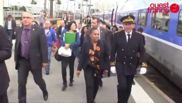 Christiane Taubira arrive à la gare de Rennes