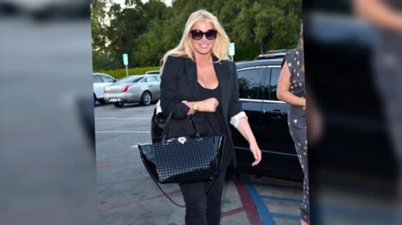 Jessica Simpson zurück bei Weight Watcher