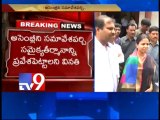 YSRCP MLAs demand resolution favouring Samaikhyandhra in assembly