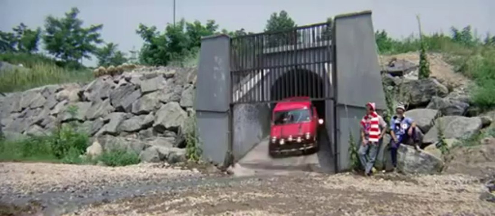 Да поплуваме с Мини Купър