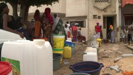 Dakar residents try to cope with ongoing water shortage