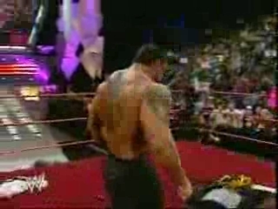 WWE - Batista Leaves Evolution