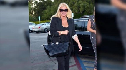 Jessica Simpson retourne chez Weight Watchers pour perdre le poids de sa grossesse