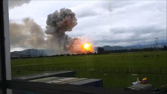 Explosion d'une usine de poudre à Tenjo