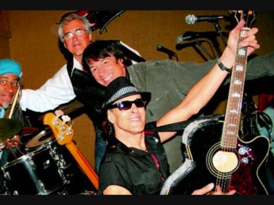 Come Back Home to Me © Charles Locke (Govatsos) - Charles Locke and the Keys