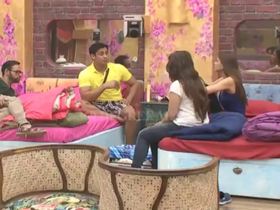 Tag war in  Bigg Boss7